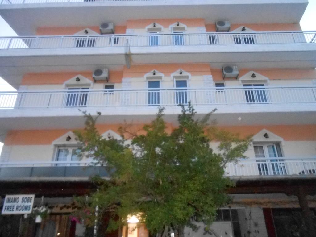 Hotel Germany Paralía Eksteriør bilde